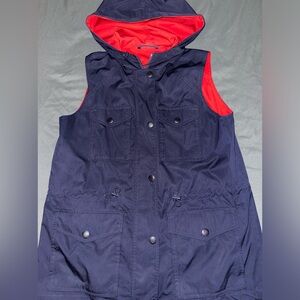 Reversible vest